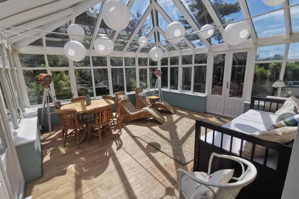 Cosy, Coastal Retreat With A Large Garden Villa Monreith ภายนอก รูปภาพ